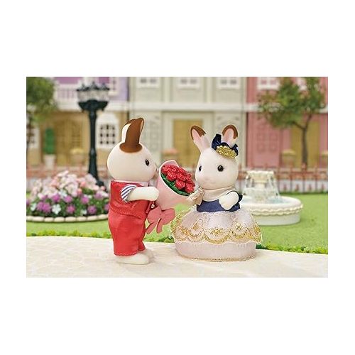  Calico Critters Town Series Cute Couple Set, Set of 2 Collectible Doll Figures with Fashion and Floral Accessories