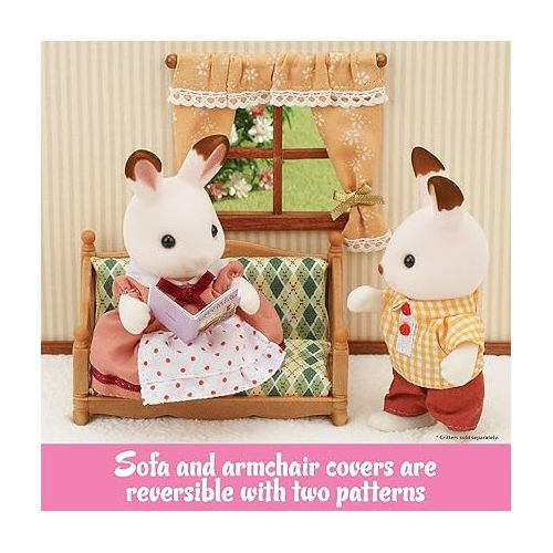  Calico Critters Comfy Living Room Set - Toy Dollhouse Furniture & Accessories Set for Ages 3+