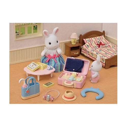  Calico Critters Snow Rabbit Mother's Weekend Travel Set, Dollhouse Playset with Figure and Accessories