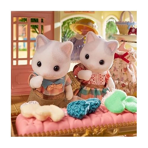  Calico Critters Latte Cat Family - Set of 4 Collectible Doll Figures for Ages 3+