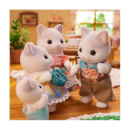  Calico Critters Latte Cat Family - Set of 4 Collectible Doll Figures for Ages 3+