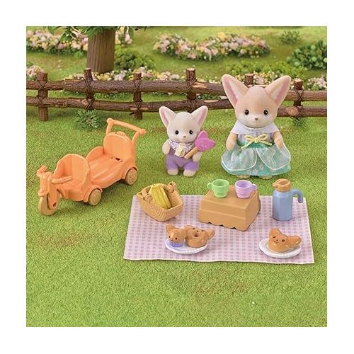  Calico Critters Sunny Picnic Set - Fennec Fox Sister & Baby, Doll Playset with Figures and Accessories
