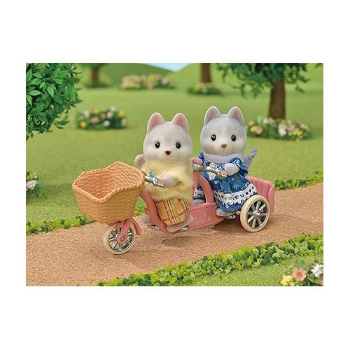  Calico Critters Husky Brother & Sister's Tandem Cycling Set, Dollhouse Playset with Figures and Accessories