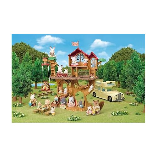  Calico Critters Adventure Treehouse Gift Set, Collectible Dollhouse, Figure and Accessories