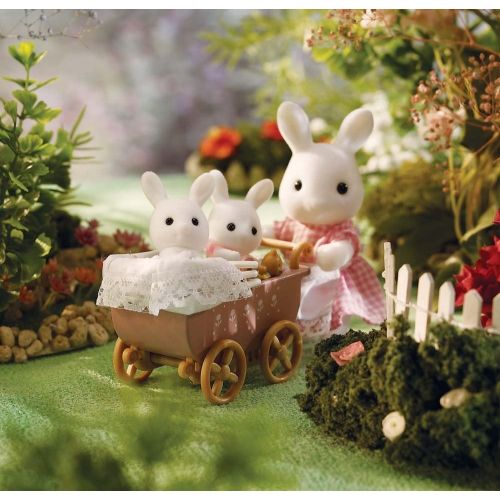  Visit the Calico Critters Store Calico Critters Connor & Kerri’s Carriage Ride, Doll Playset, Collectible, Ready to Play, Model Number: CC2488