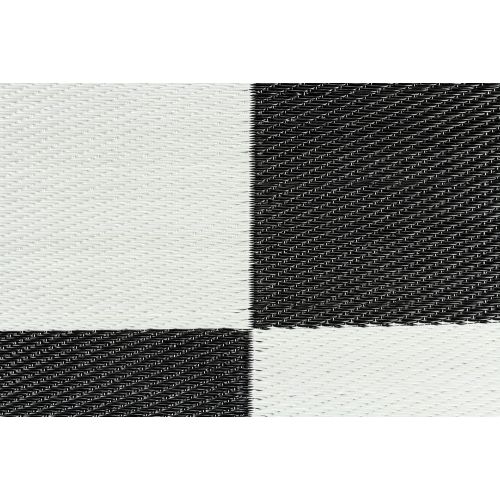  Camco Large Reversible Outdoor Patio Mat - Mold and Mildew Resistant, Easy to Clean, Perfect for Picnics, Cookouts, Camping, and The Beach (6 x 9, B/W Checkered Design) (42884)