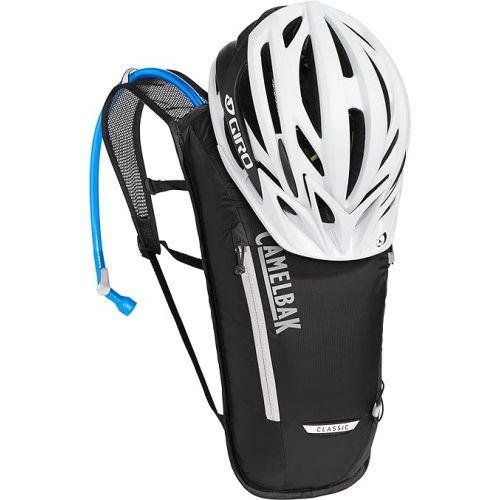  CamelBak Classic Light Bike Hydration Pack 70oz