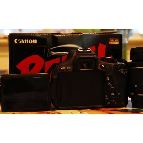 캐논 Canon EOS Rebel T3i 18 MP CMOS Digital SLR Camera and DIGIC 4 Imaging with EF-S 18-55mm f/3.5-5.6 is Lens