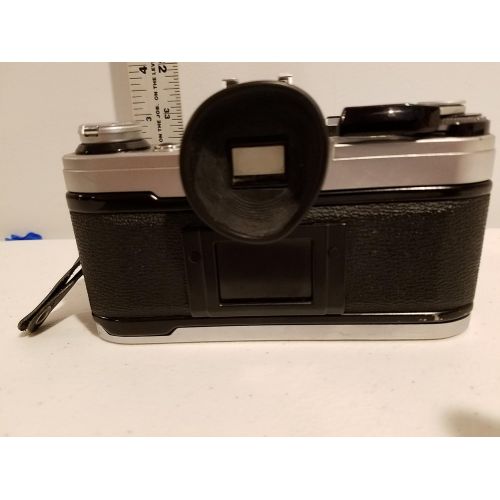 캐논 Canon AE-1 35mm FILM SLR Camera w/ Extra Lenses and Accessories