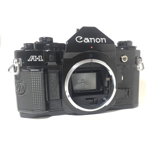 캐논 Black Canon A-1 SLR 35mm manual focus camera; body only, lens is not included