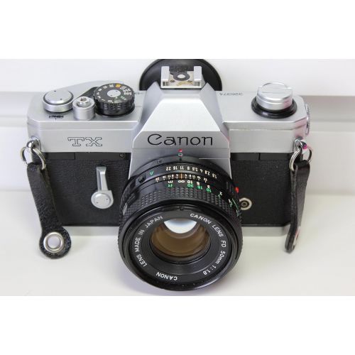 캐논 Canon TX 35mm Film Camera with Canon FD 50mm Lens