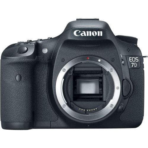 캐논 Canon EOS 7D 18 MP CMOS Digital SLR Camera with 28-135mm f/3.5-5.6 IS USM Lens (discontinued by manufacturer)