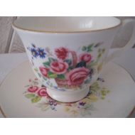 /CathysShabbyFarm Fine bone china tea cup, floral and basket tea cup, Royal Court, Made in England, pink cabbage roses