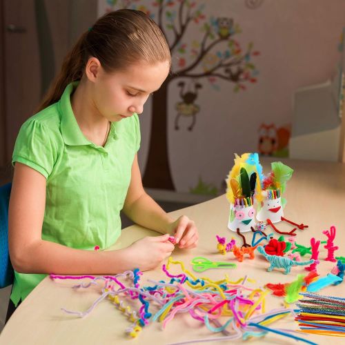  [아마존베스트]Caydo Art and Craft Kit Supplies Include Pipe Cleaners, Pom Poms, Feather and Felt, Foam Balls for Kids and Toddlers Age 4 5 6 7 8 9