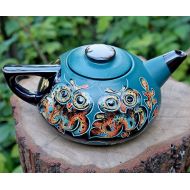 CeramaStudio Green ceramic teapot, 33.8 oz, Handmade pottery Owl teapot, Moms gift, Christmas gifts for hostess, Oak leaf decor gift, House warming gift: Kitchen & Dining