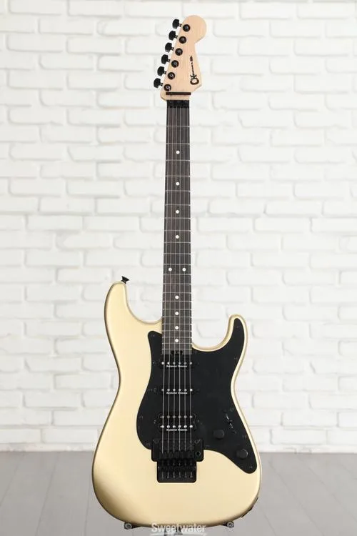  Charvel Pro-Mod So-Cal Style 1 HSS FR E Electric Guitar - Pharaoh Gold