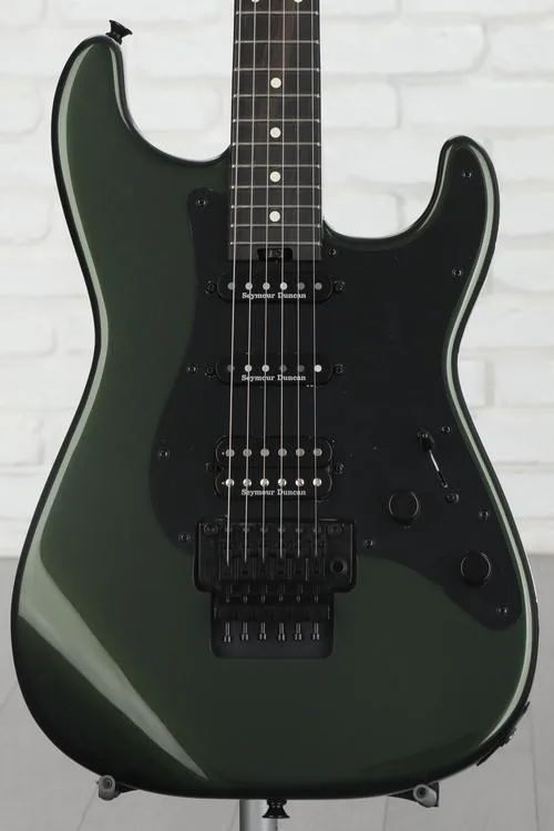 Charvel Pro-Mod So-Cal Style 1 HSS FR E Electric Guitar - Lambo Green Metallic