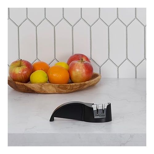  Chef'sChoice Manual Knife Sharpener with Diamond Abrasive Honing for Serrated and Straight Knives has Compact Design and Secure Grip Supports Right or Left Handed Use, 2-Stage, Black