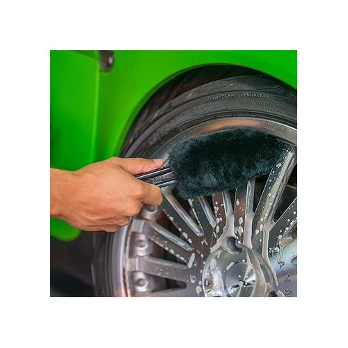  CHEMICAL GUYS Acc_B01 Gerbil Wheel and Rim Brush (Safe for Exhaust, Tires, Rims, Engine Bays, & More)