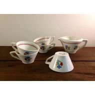 ChezAlphonse Set of 5 tea cups and 1 creamer / cream or milk jug, earthenware from Gien France, 1950s. Wildflowers decoration with poppy and cornflower