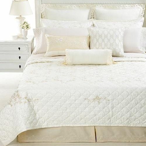  Chezmoi Martha Stewart Collection Bedding, Chinoiserie King Bedskirt - Color Cream
