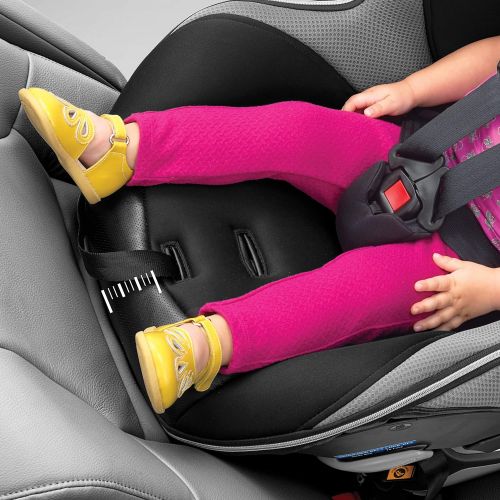 치코 Chicco NextFit Zip Max Convertible Car Seat - Q Collection