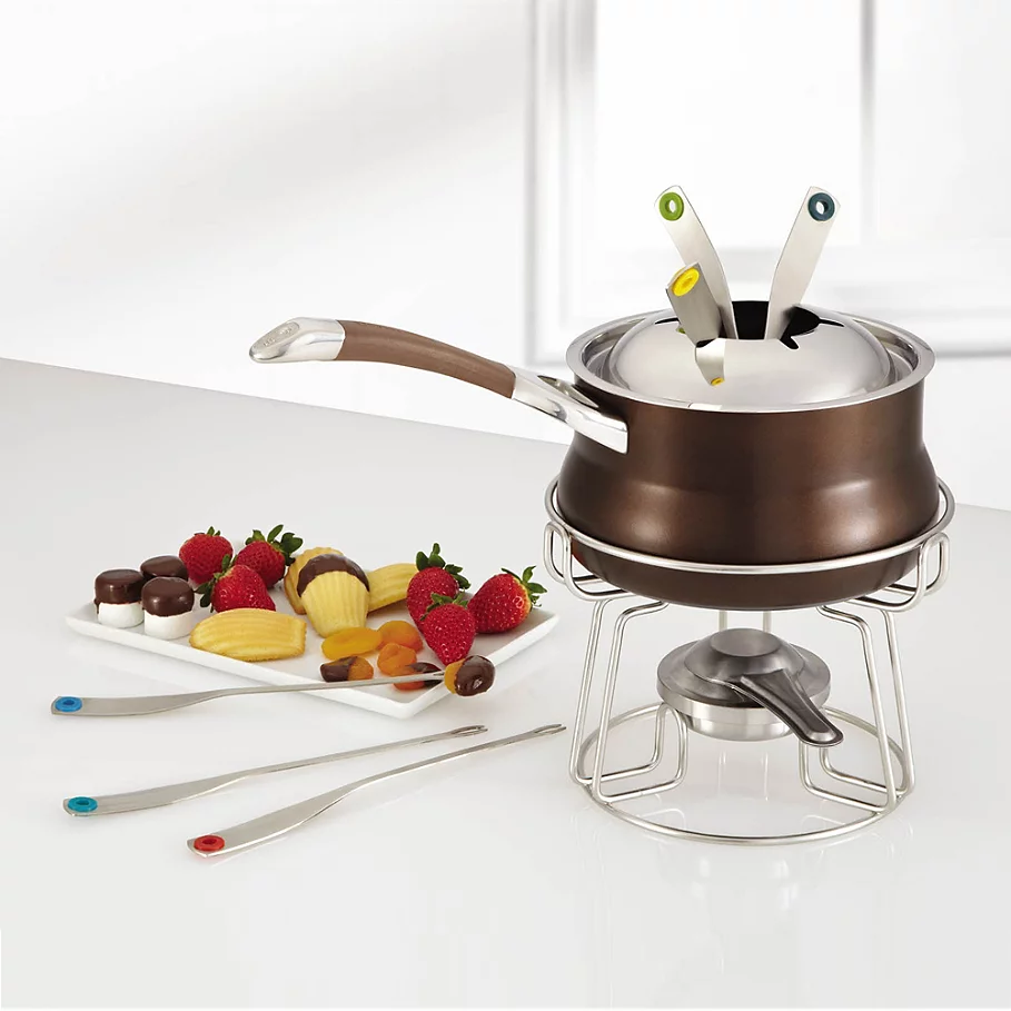 Circulon Symmetry™ Hard Anodized Nonstick 3.25-Quart Fondue Set in Chocolate