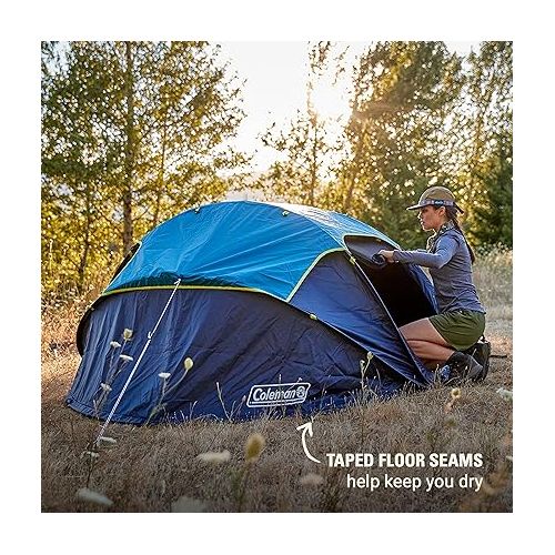 콜맨 Coleman Pop-Up Camping Tent with Dark Room Technology, 2/4 Person Tent Sets Up in 10 Seconds & Blocks 90% of Sunlight, Includes Pre-Assembled Poles, Adjustable Rainfly, & Taped Floor Seams
