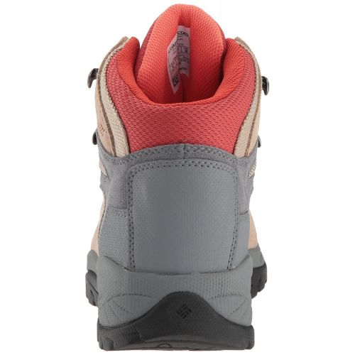 컬럼비아 Columbia Womens Newton Ridge Plus Waterproof Amped Boot, Ankle Support, High-Traction Grip