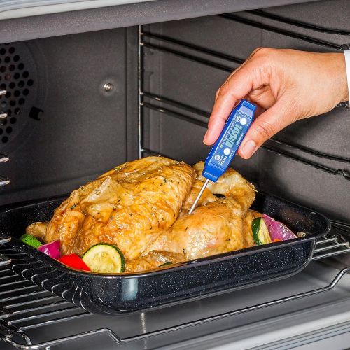  Comark PDT300 Waterproof Chefs Instant Read Thermometer for The Kitchen, Food Cooking, Grill, BBQ, Smoker, Candy, Home Brewing and Coffee, Blue: Kitchen & Dining
