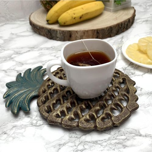  Comfify Cast Iron Pineapple Trivet - Decorative Cast Iron Trivet For Kitchen Or Dining Table - Vintage, Rustic Design - Protect your Countertop from Hot Dishes - With Rubber Pegs/Feet - Re