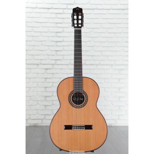  Cordoba C9 Crossover Nylon String Acoustic Guitar - Cedar Top