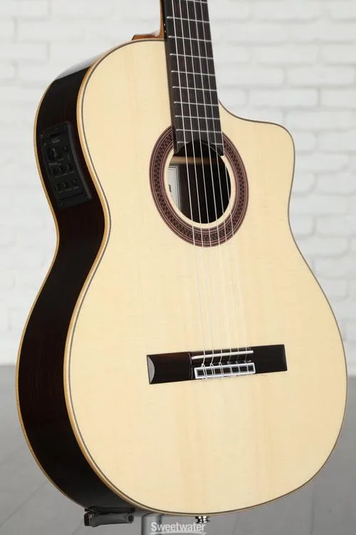 Cordoba GK Studio Negra Nylon String Acoustic-electric Guitar - Spruce Demo