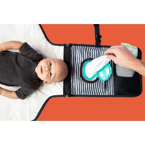  CozyBee Capri Portable Diaper Changing Pad, Diaper Clutch, Baby Changing Station with Portable Changing Mat and Built-In Diaper Wipes Holder (up to 56 wipes)