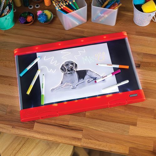  [아마존베스트]Crayola Ultimate Light Board Red, Drawing Tablet, Amazon Exclusive, Age 6, 7, 8, 9