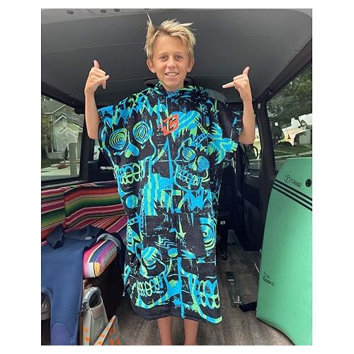  Creatures of Leisure Grom Poncho - Cyan GN