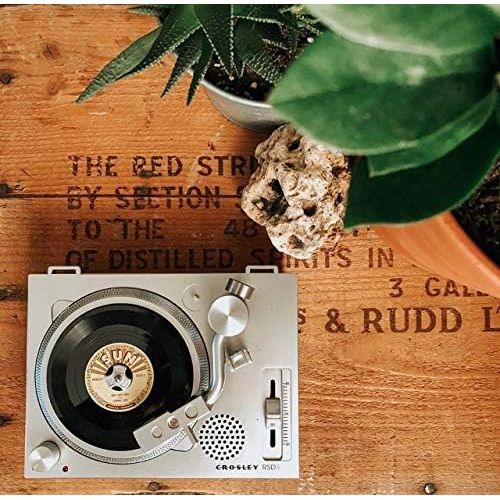 크로슬리 Crosley RSD3 Mini Turntable with Sun Record Company Release of Johnny Cash’s ‘Cry, Cry, Cry’ 3 Vinyl Record, Clear Dust Cover and Built-in Speaker