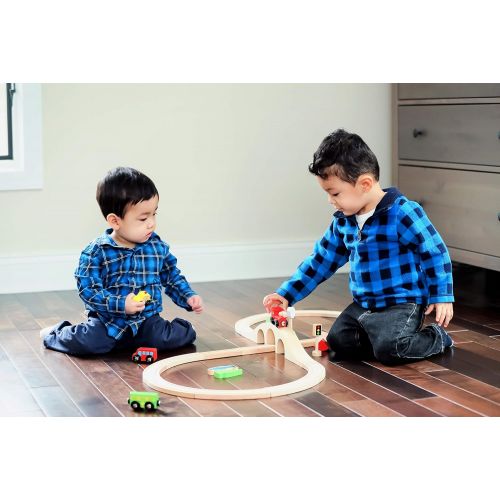  Cubbie Lee Premium Wooden Train Set Toy Double-Sided Train Tracks, Magnetic Trains Cars & Accessories for 3 Year Olds and Up - Compatible with Thomas Tank Engine and Other Major Br