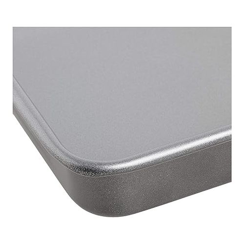  Cuisinart 9-Inch Chef's Classic Nonstick Bakeware Square Cake Pan, Silver