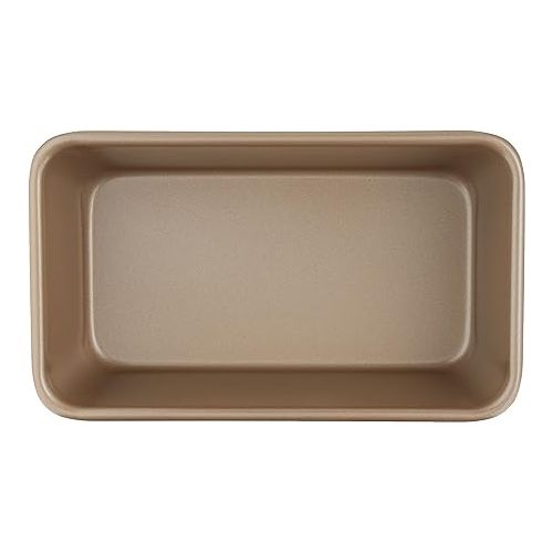  Cuisinart 9-Inch Chef's Classic Nonstick Bakeware Loaf Pan, Champagne