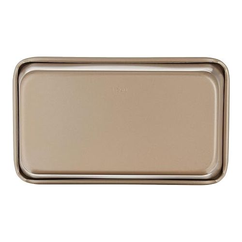  Cuisinart 9-Inch Chef's Classic Nonstick Bakeware Loaf Pan, Champagne