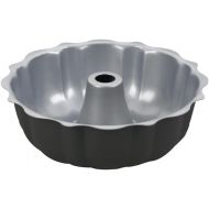 Cuisinart Chef's Classic Nonstick Bakeware 9-1/2-Inch Fluted Cake Pan,Silver