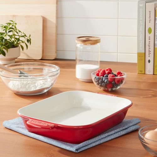  Cuisinart Chefs Classic Ceramic Bakeware-2 Quart Medium Rectangular Baker, Red