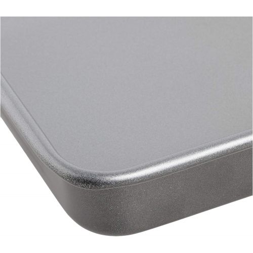  Cuisinart 9-Inch Chefs Classic Nonstick Bakeware Square Cake Pan, Silver