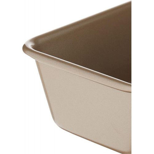  Cuisinart 9-Inch Chefs Classic Nonstick Bakeware Loaf Pan, Champagne