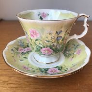 /CupandOwl Royal Albert Teacup and Saucer, Shakespeares Flowers Glorious Morning Green and Pink tea Cup and Saucer