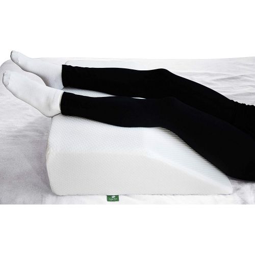  [아마존 핫딜]  [아마존핫딜]Cushy Form Post Surgery Elevating Leg Rest Pillow with Memory Foam Top - Best for Back, Hip and Knee Pain Relief, Foot and Ankle Injury and Recovery Wedge - Breathable and Washable Cover (8 I