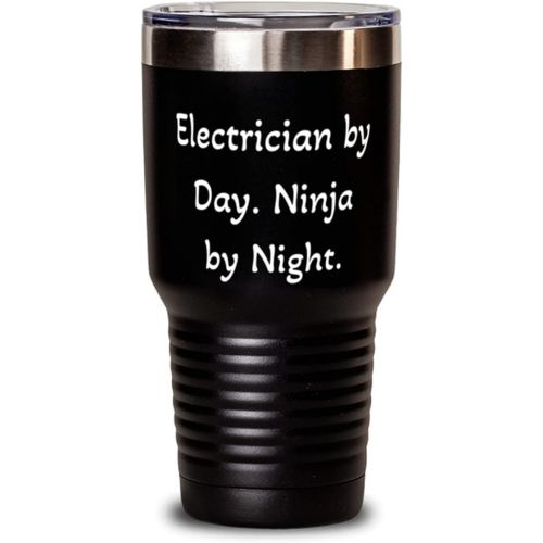 제네릭 DABLIZ GROUP INTERNATION TRADING LLC Sarcasm Electrician Gifts, Electrician by Day. Ninja by Night, Electrician 30oz Tumbler From Coworkers