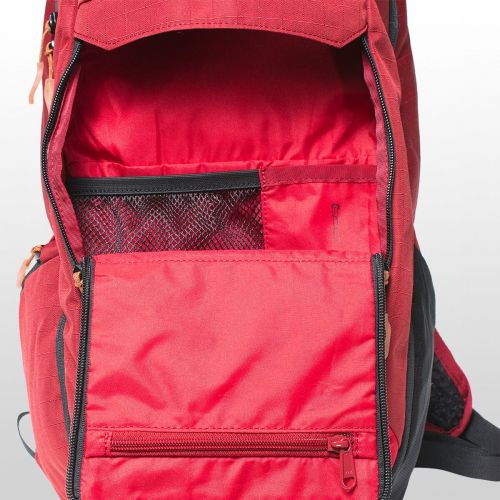  DAKINE Syncline 16L Hydration Pack