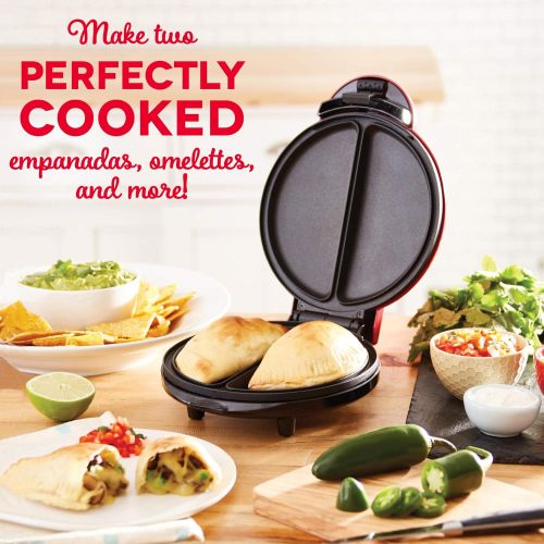  [아마존베스트]Dash DEOM8100RD 8” Express Omelette Maker: Perfect for Eggs, Frittatas, Paninis, Pizza Pockets & Other Breakfast, Lunch, and Dinner Options, Red